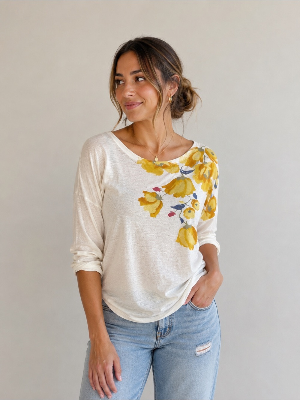 • Deletta by Anthro • Floral Accent Cream Long-Sleeve Women's Top Medium